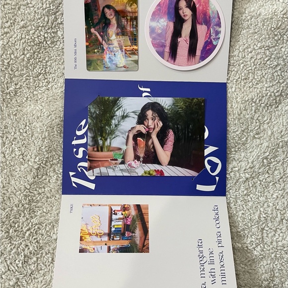 Twice 'Taste of Love' [Taste Version] Album - Picture 5 of 5